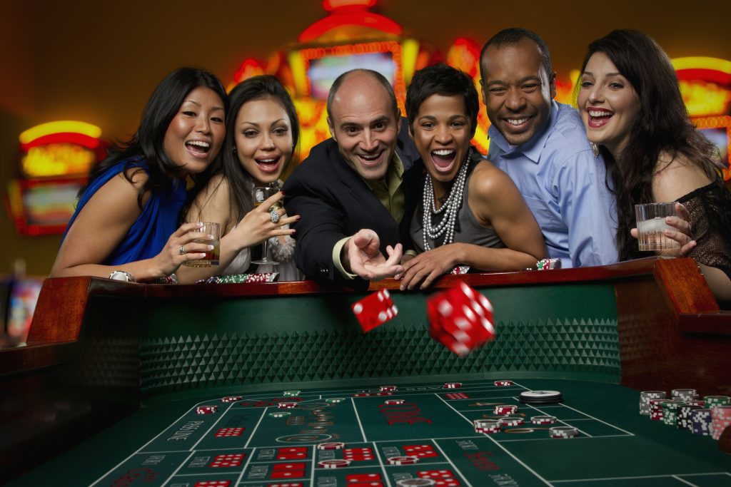 Top Reasons for Choosing Online Casino Today